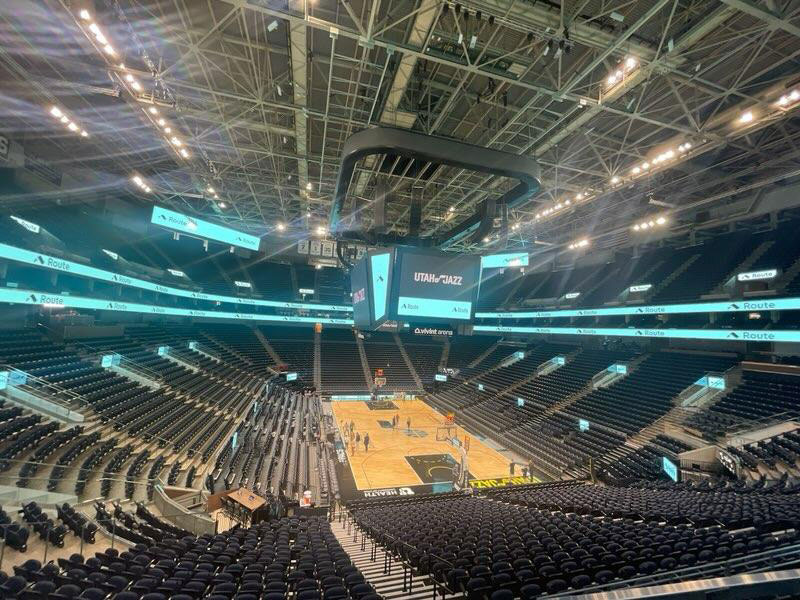 猶他爵士隊(duì)主場(chǎng)館計(jì)分屏、看臺(tái)屏、圍欄屏全景圖